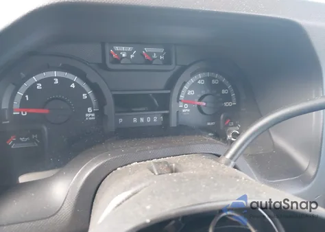 2011 Ford E-350 Super Duty Xl из США, поврежденный, VIN 1FBSS3BL5BDB09954